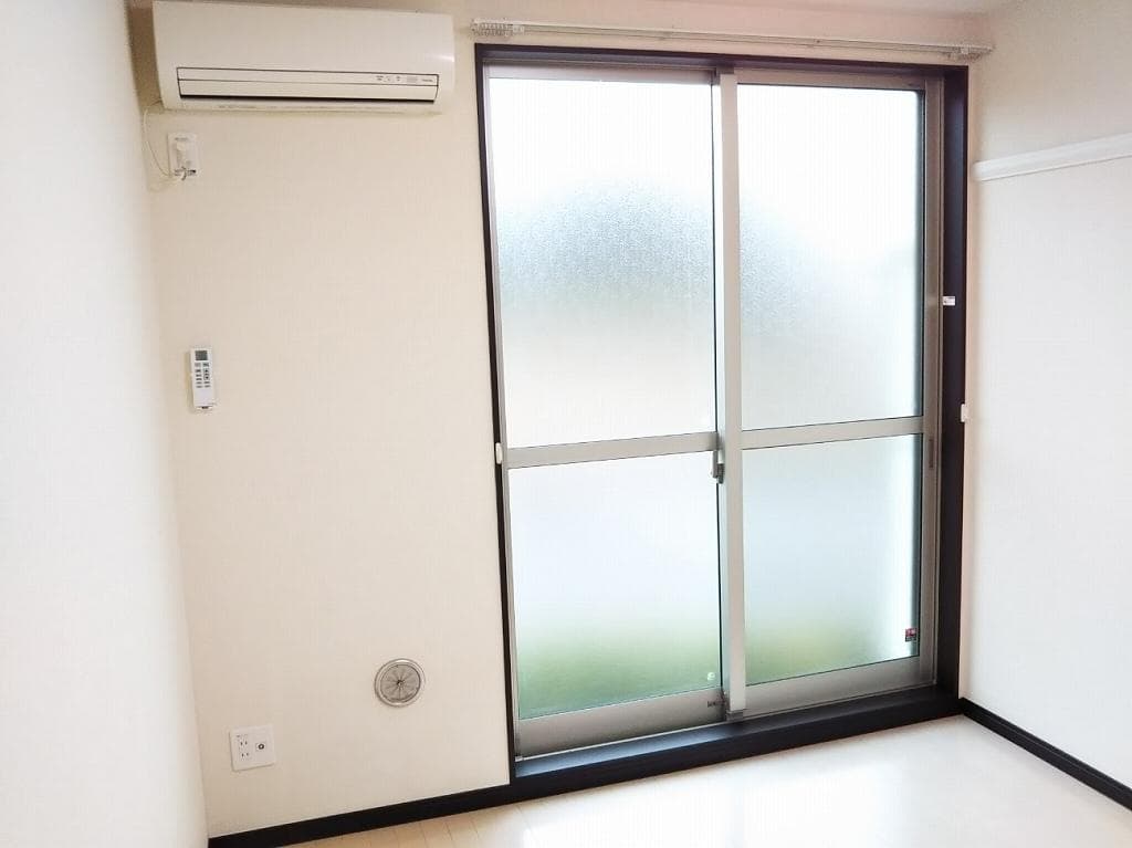 Preview interior of LEONEXT Kouya