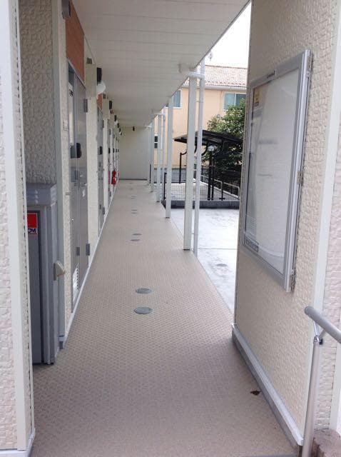 Room image 16