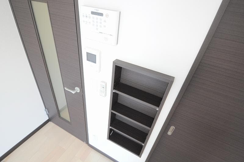 Room image 8