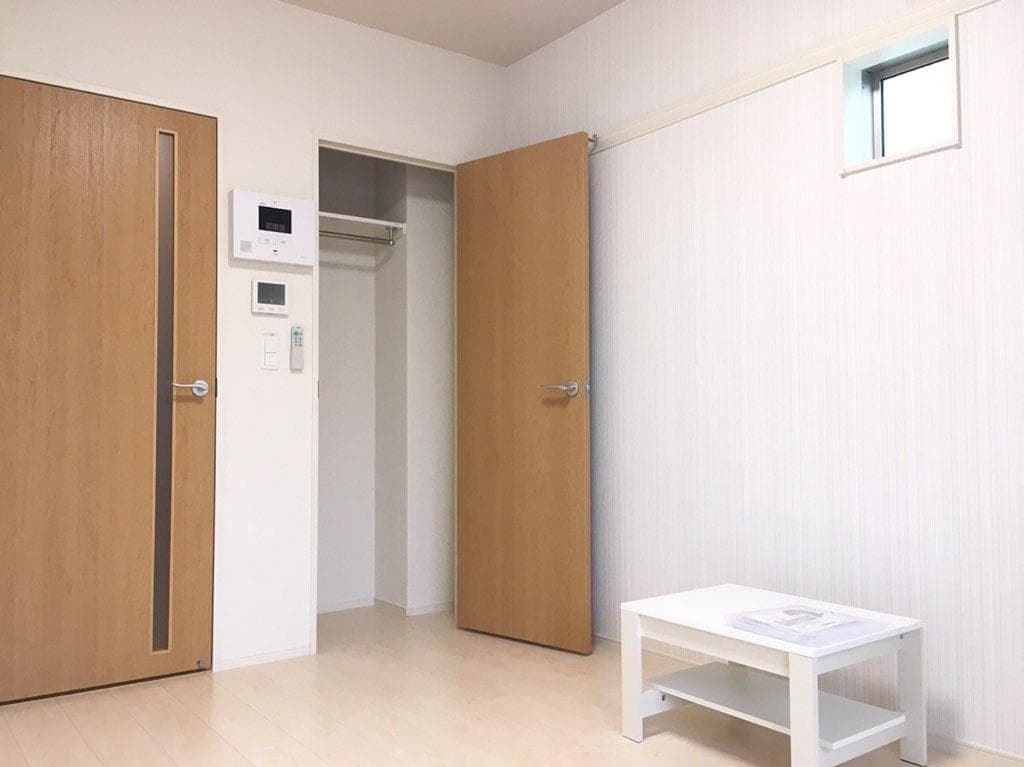 Preview interior of CLEINO MIRAI
