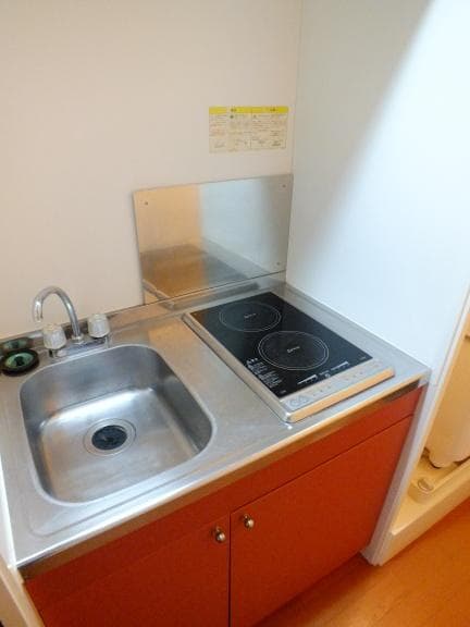 Room image 11