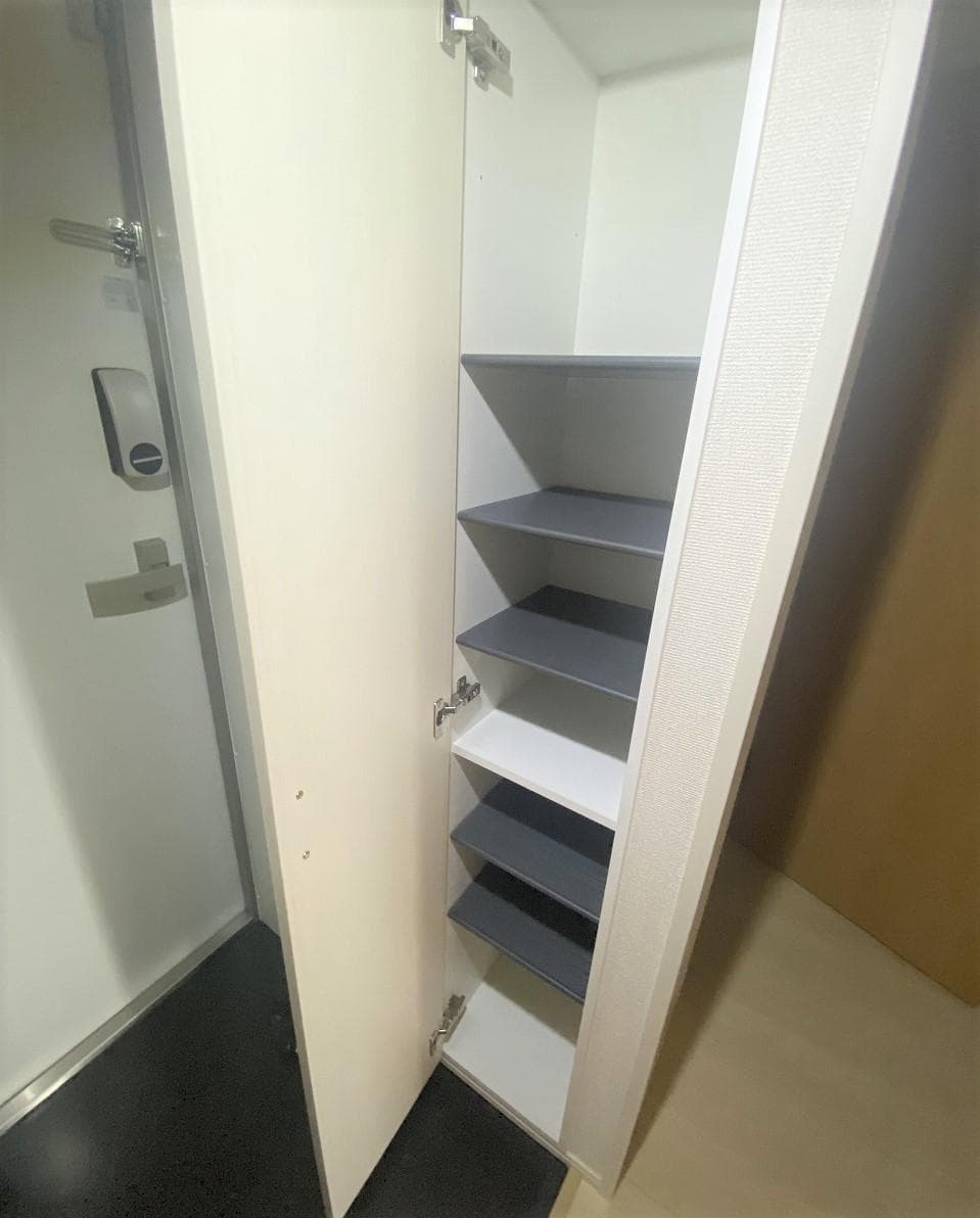 Room image 13