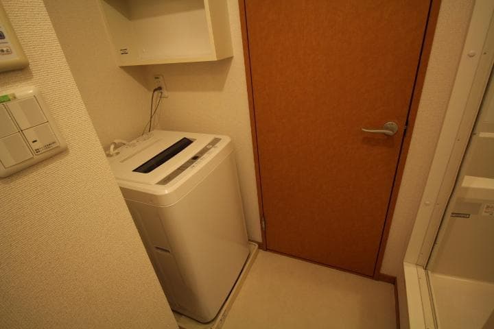Room image 10