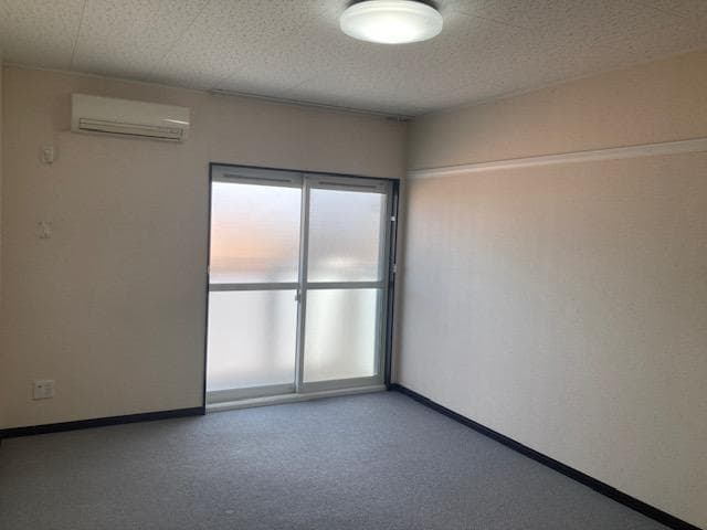 Preview interior of LEONEXT Sunheim Kawanaka