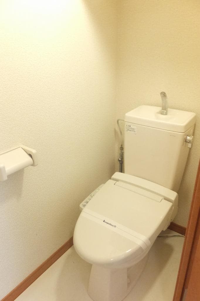 Room image 10