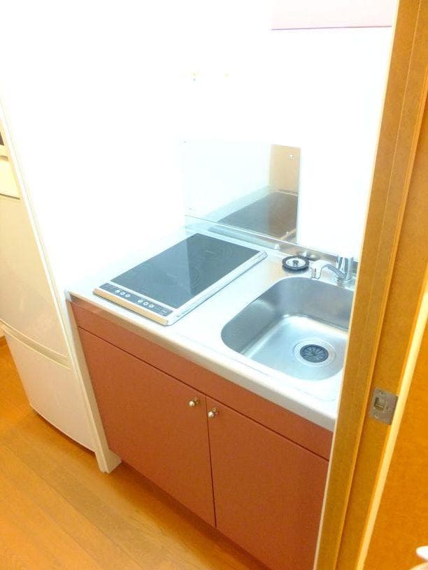 Room image 11