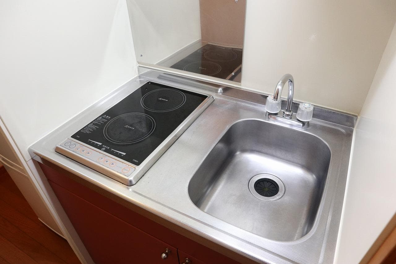 Room image 8