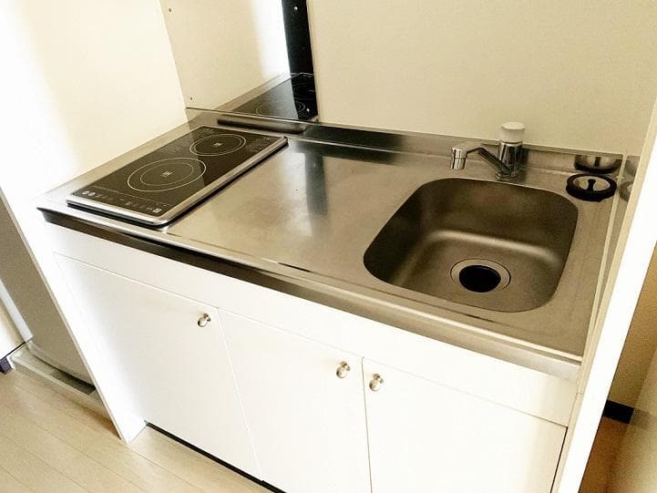 Room image 11
