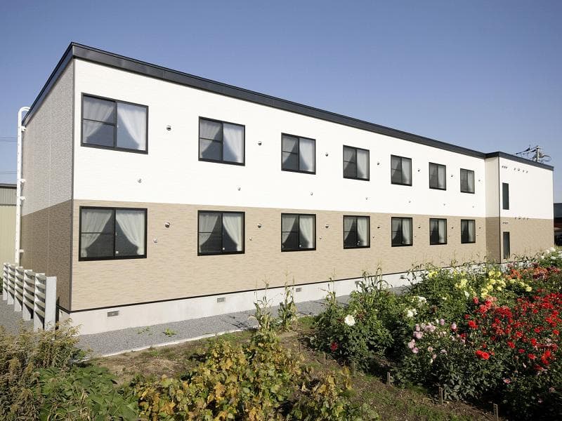 Main exterior of leopalace Kurumi no Ki