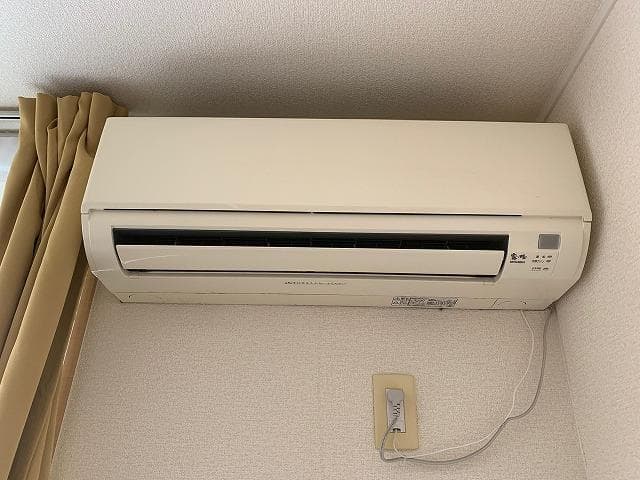 Room image 16