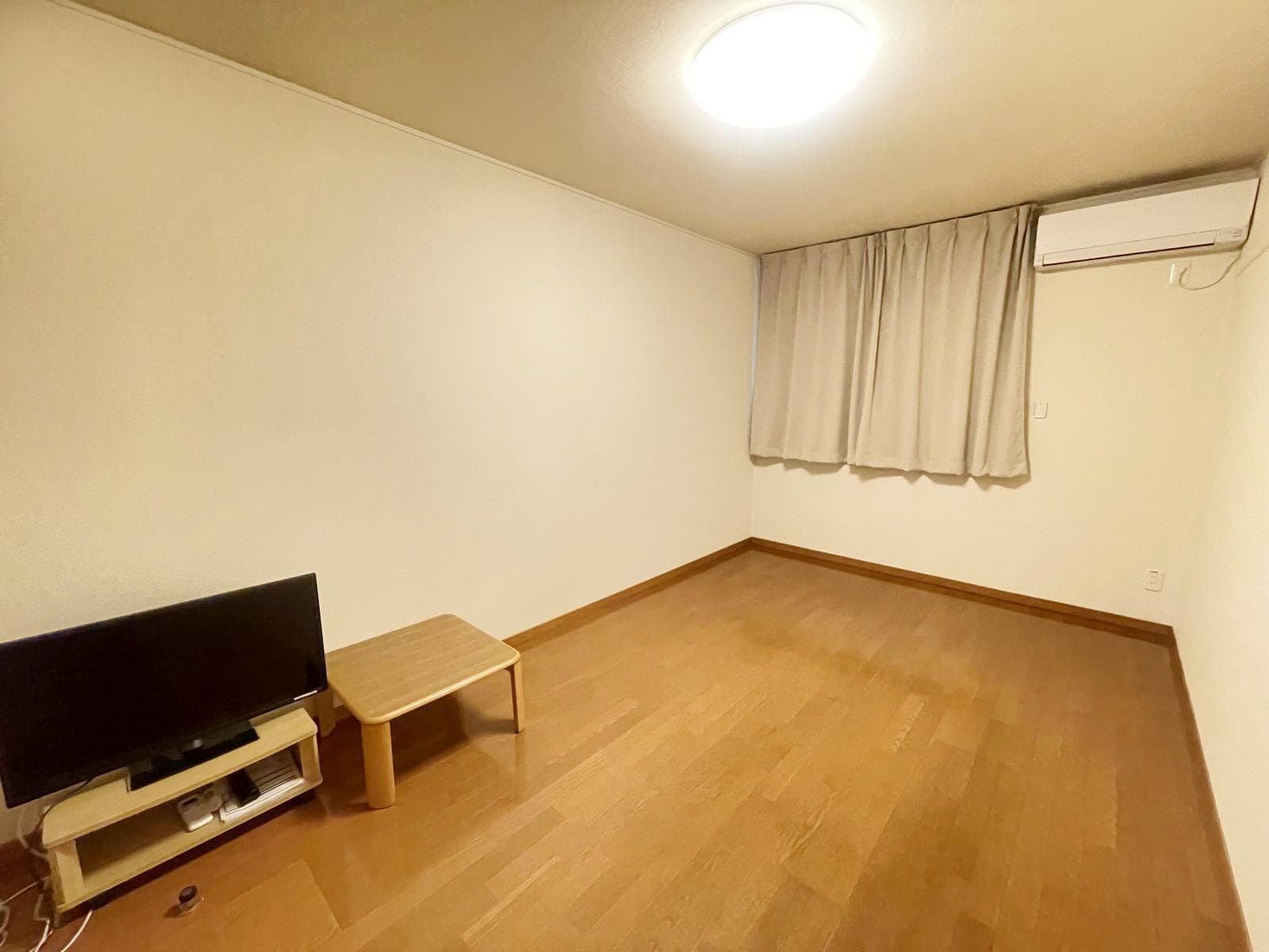 Preview interior of leopalace MUTSUMI