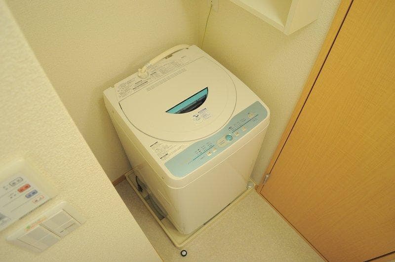Room image 11