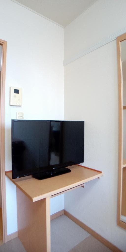 Room image 12