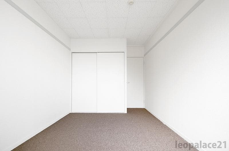 Preview interior of leopalace Charmant II