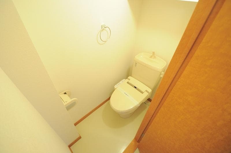 Room image 13