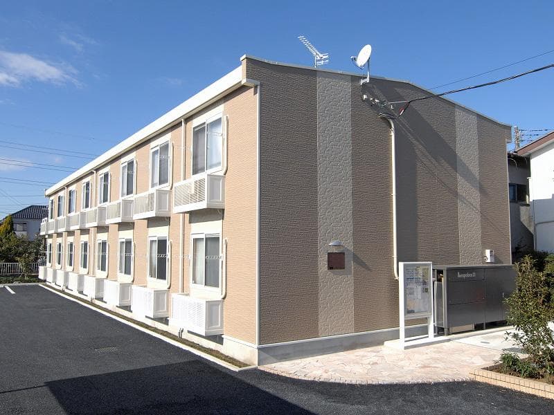 Main exterior of leopalace CECILCOURT