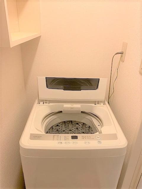 Room image 11