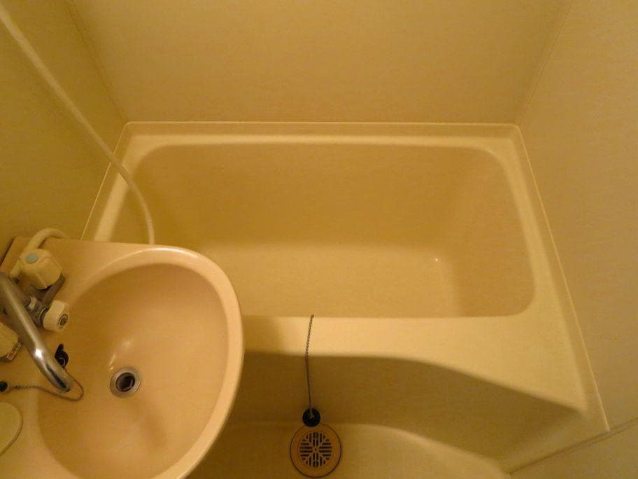 Room image 10