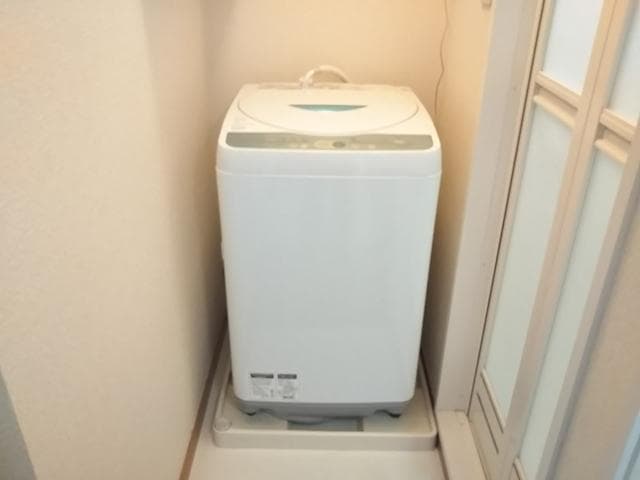 Room image 12