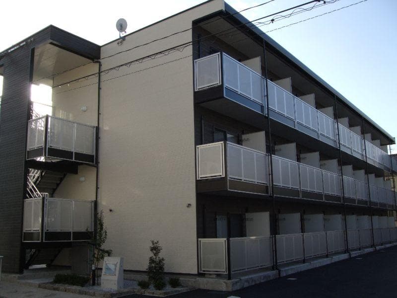 Main exterior of leopalace KRH Friend II