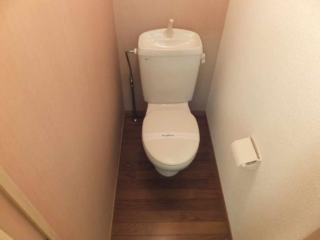 Room image 9