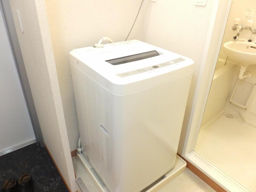 Room image 15