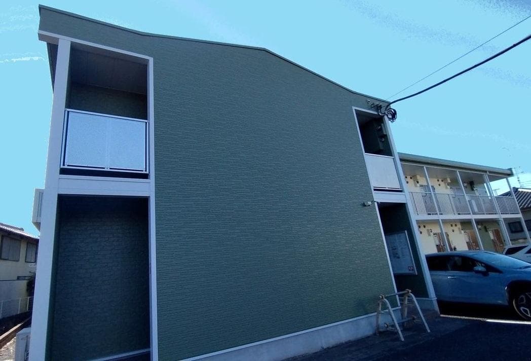 Main exterior of leopalace KAMELEO II