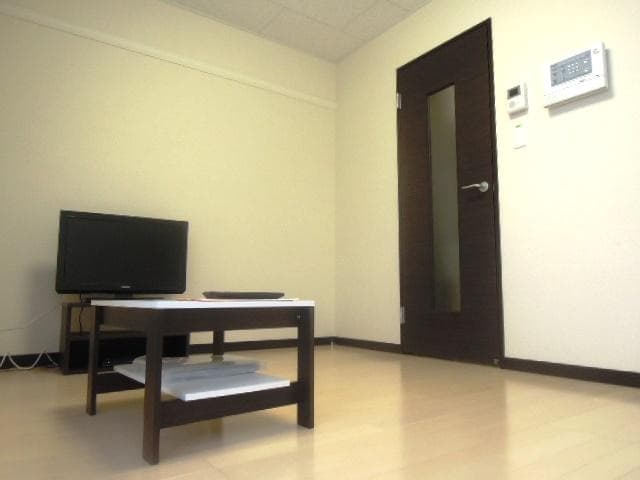 Preview interior of LEONEXT Cosmos