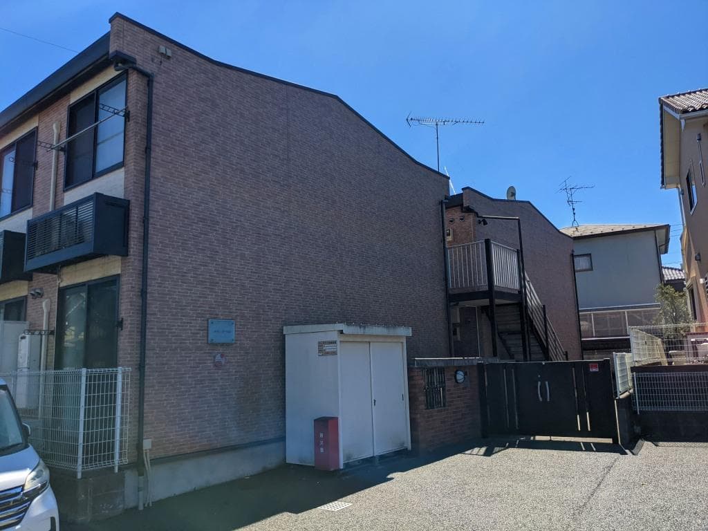 Main exterior of leopalace Maison Laurier 2