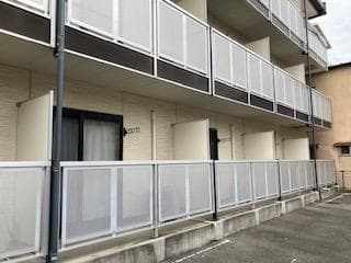 Room image 15