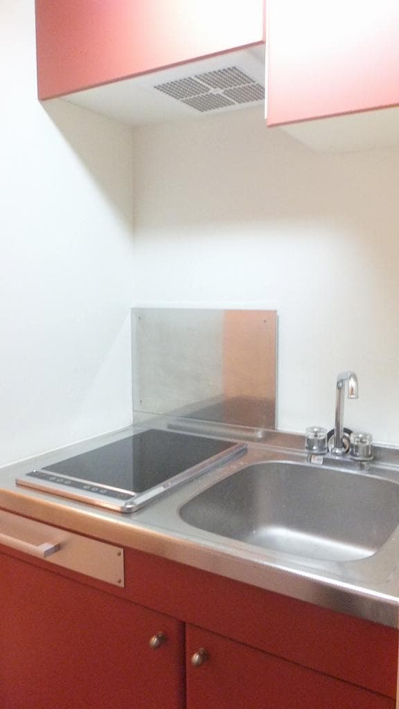 Room image 11