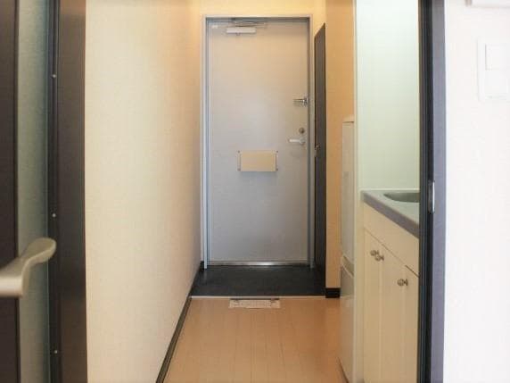 Room image 8