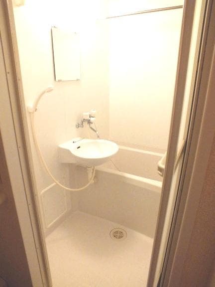 Room image 12