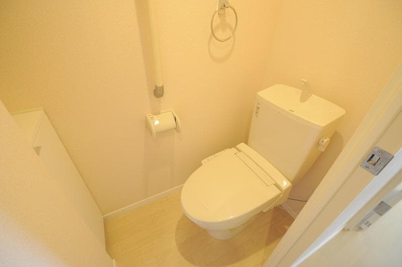 Room image 9