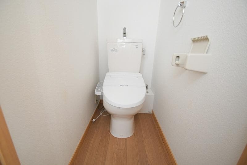 Room image 9