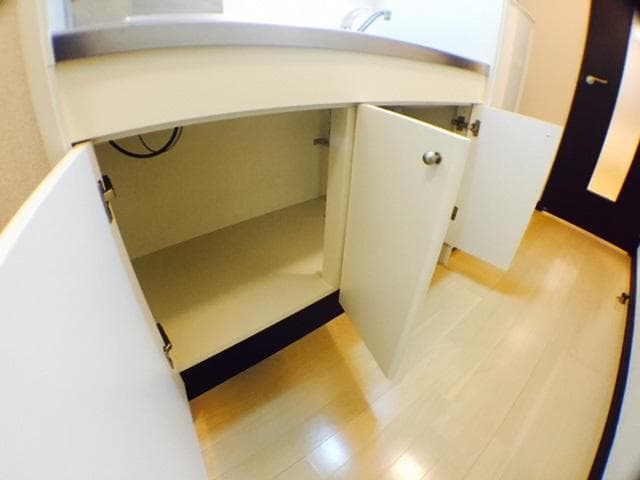 Room image 10
