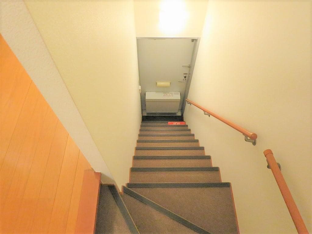 Room image 10