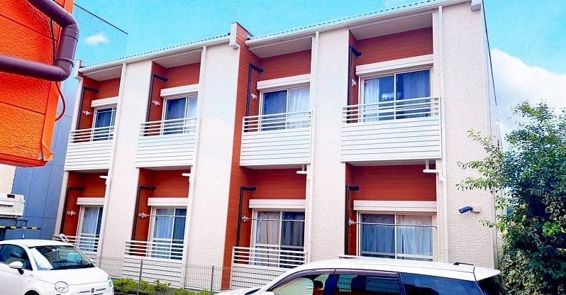 Main exterior of LEONEXT Parkside Aoi