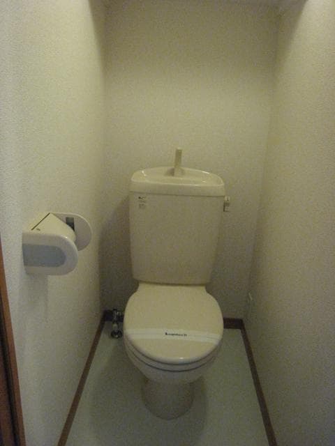 Room image 13