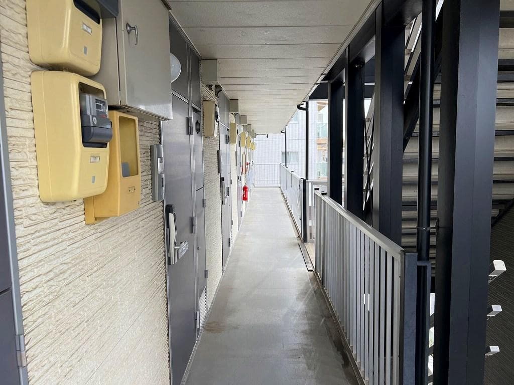 Room image 8