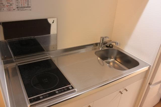 Room image 10