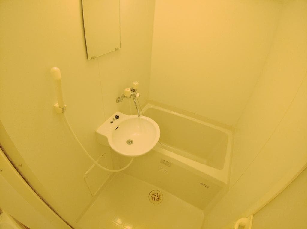Room image 14