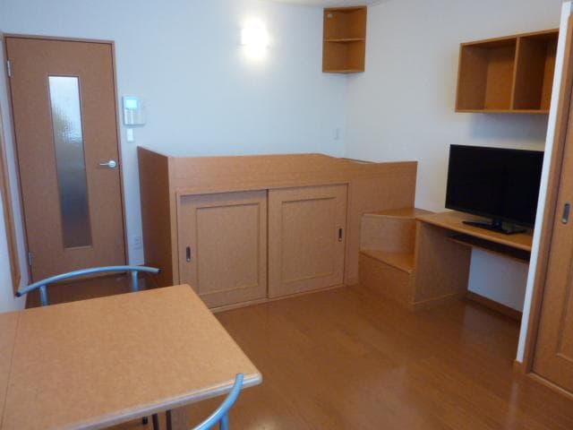 Room image 14