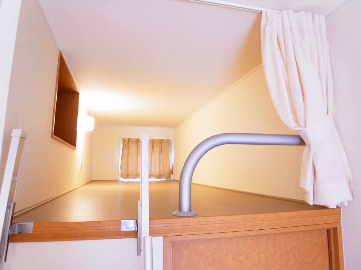 Room image 11