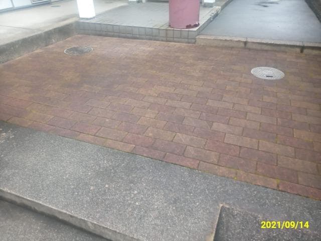 Room image 15