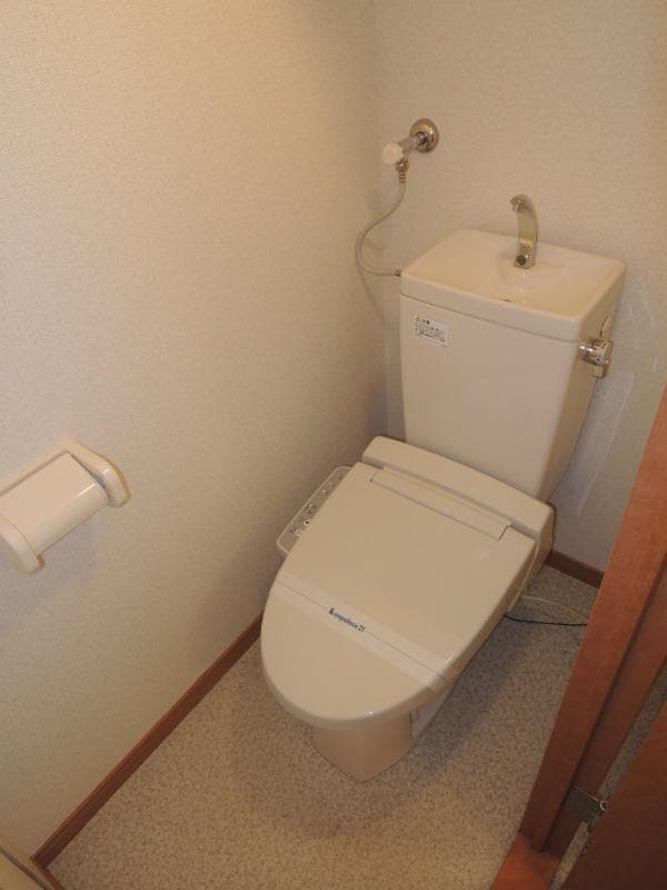 Room image 14