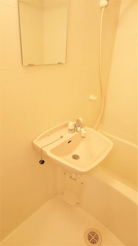 Room image 14