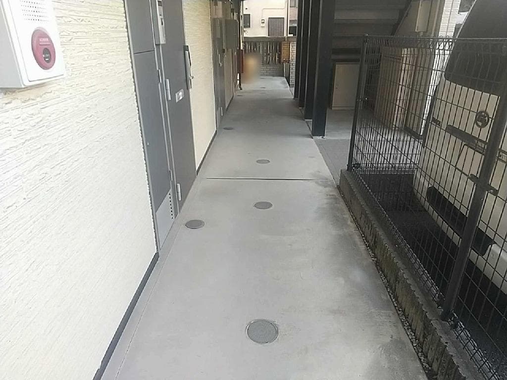 Room image 10