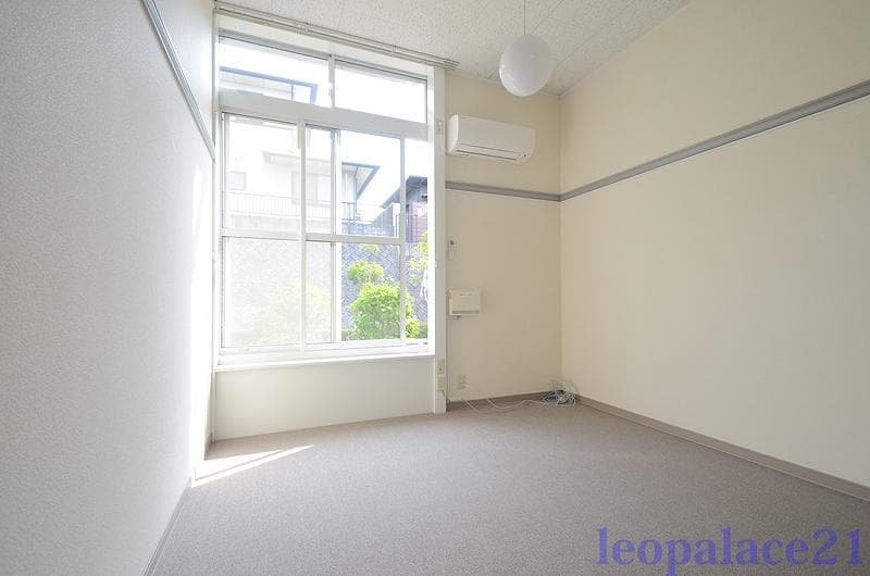 Preview interior of leopalace Almic