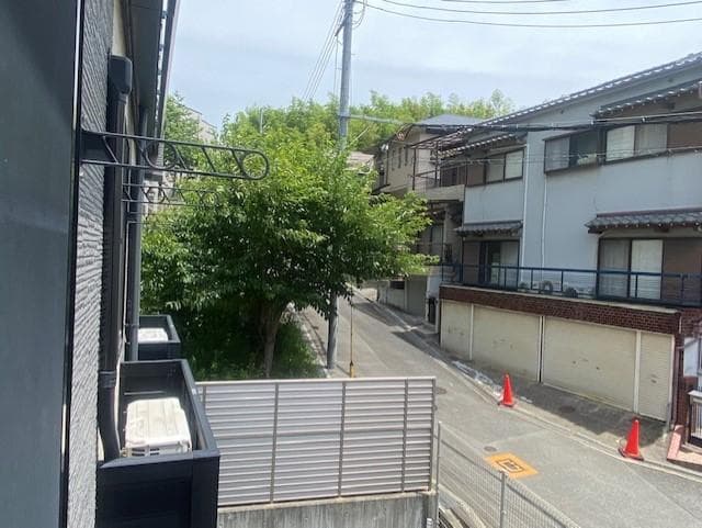 Room image 10